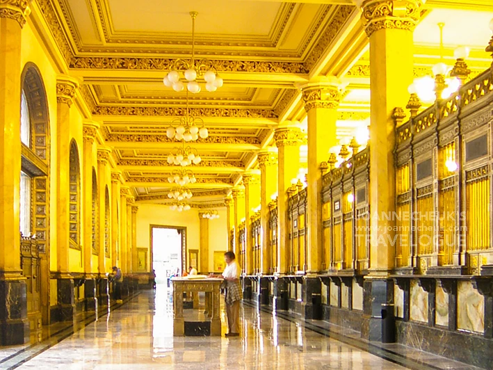 墨⻄哥郵政宮（Palacio de Correos de México