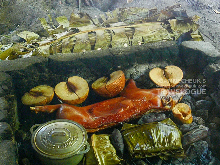 大溪地傳統地爐烹製食物