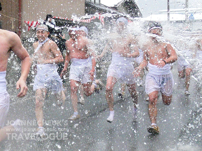 岩手縣大東大原水掛祭（大東大原水かけ祭り）