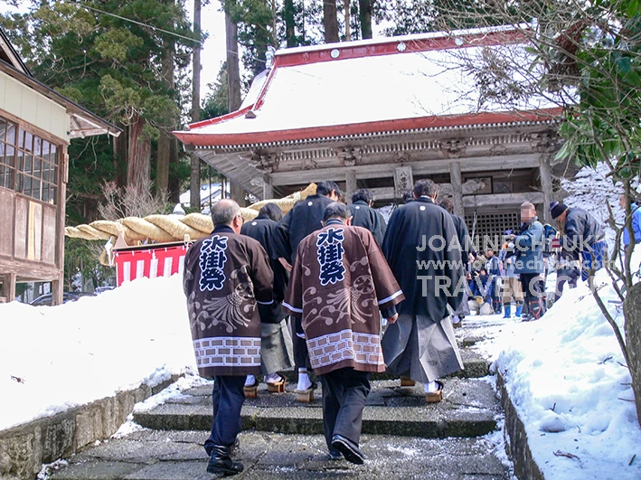 岩手縣大東大原水掛祭（大東大原水かけ祭り）