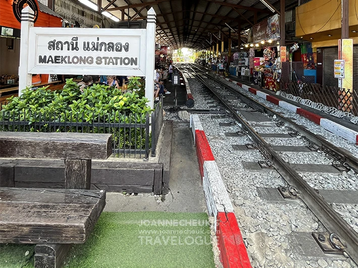 沙沒頌堪府(Samut Songkhram)美功站Maeklong Station