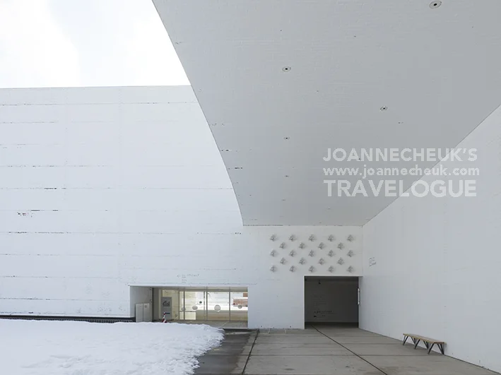 青森縣立美術館